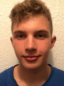 Tomas HRADIL