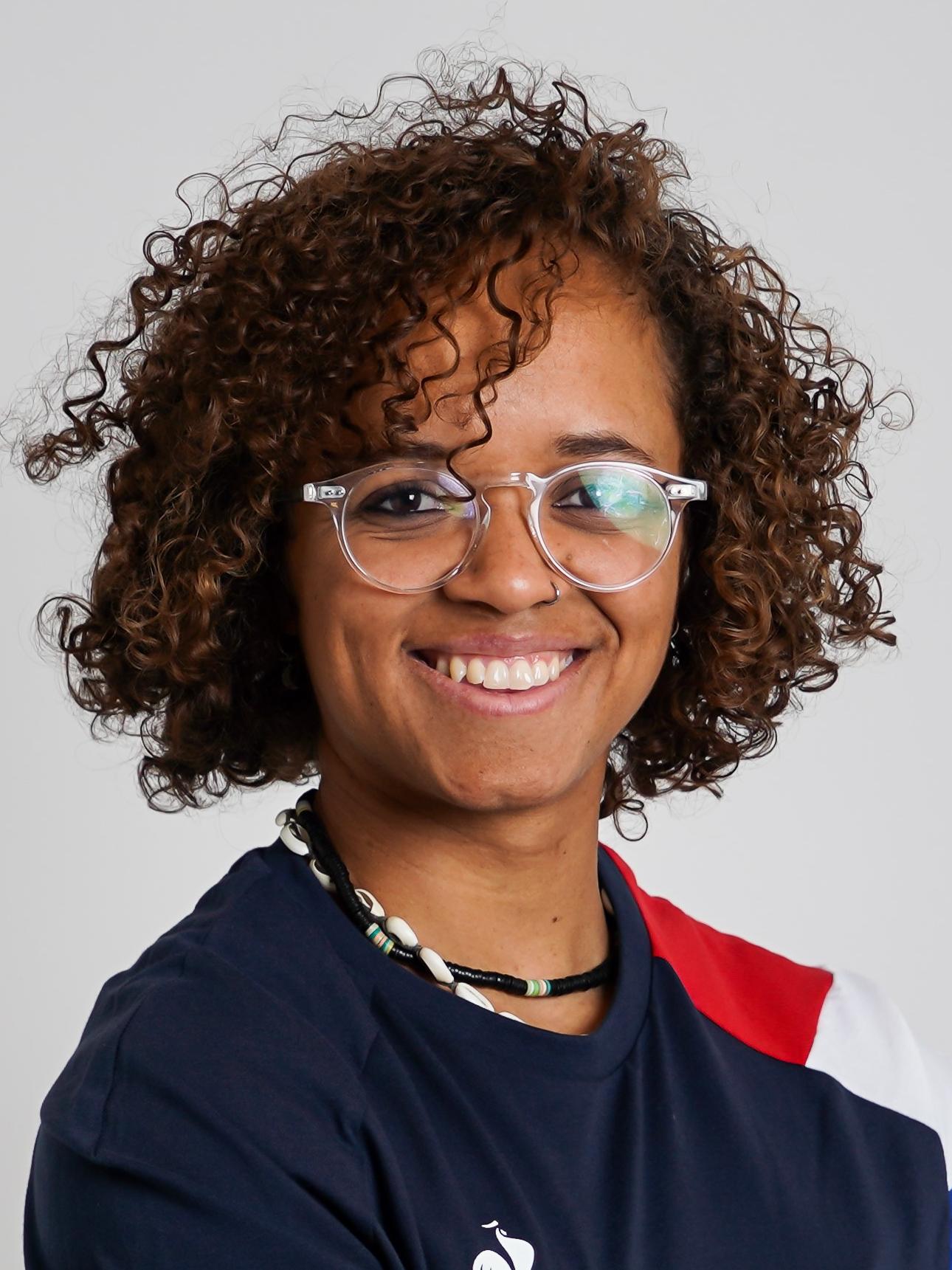 Nelia BARBOSA