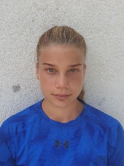 Eszter Lili CSONKA