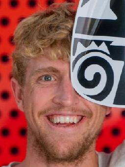 Connor BAXTER