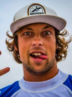 Tomas GROSUP
