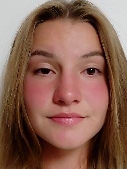 Diana HUSARIKOVA