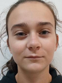 Nikola HVOJNIKOVA