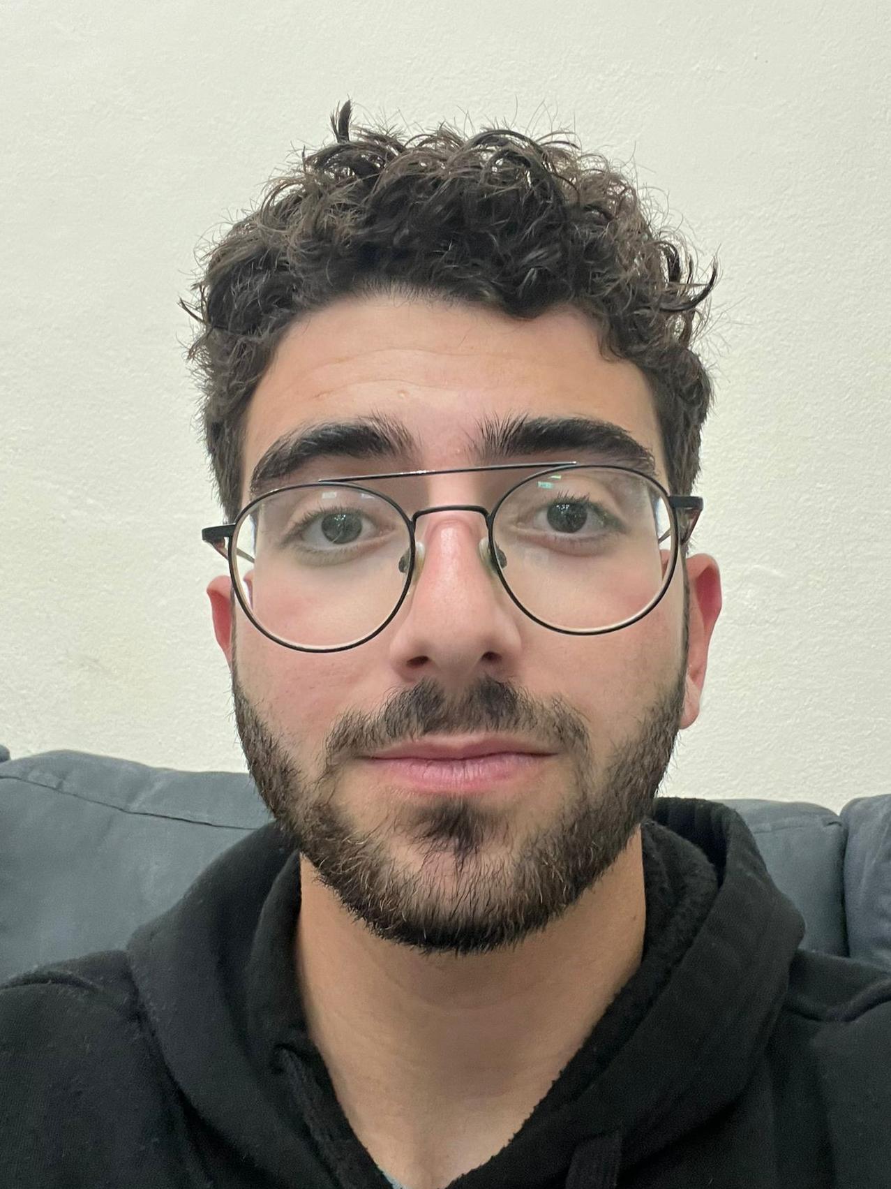 Adi EZRA