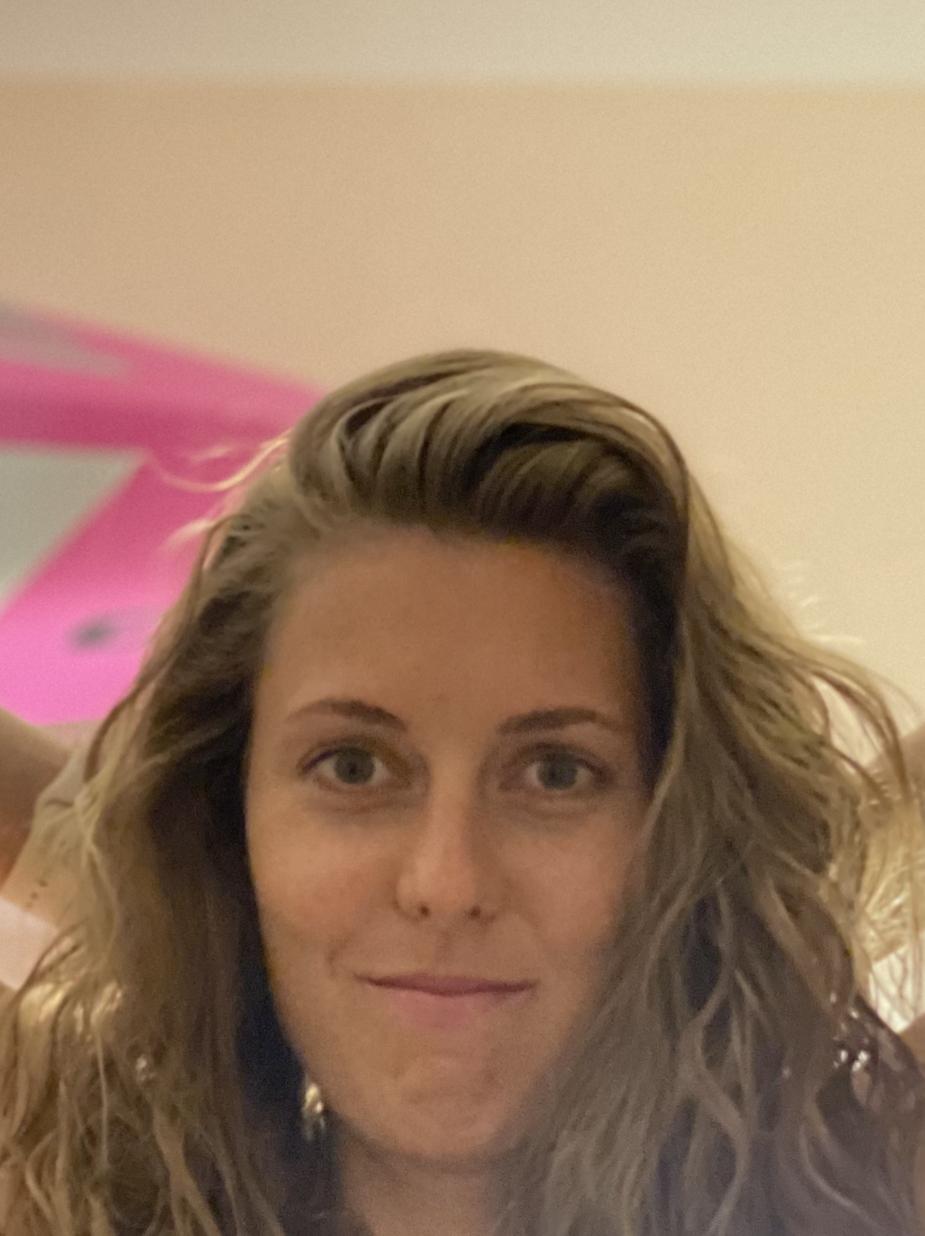 Alexandra LANGE