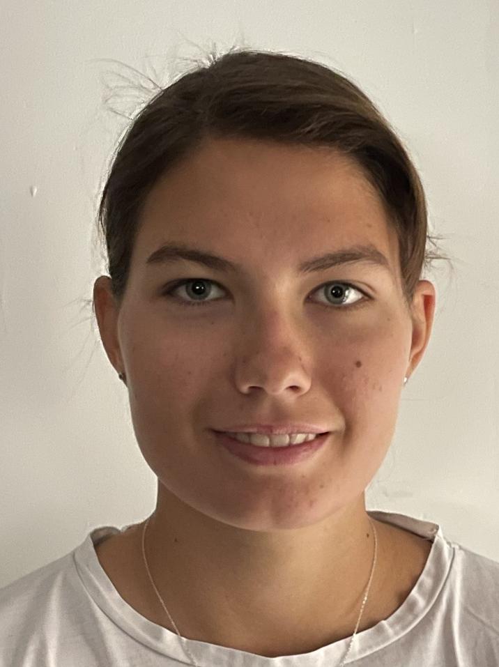Karolina Dora HEGEDUS